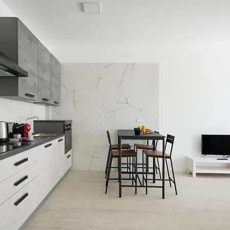 Guesthost - Al Borgo Felice Appartement Bari